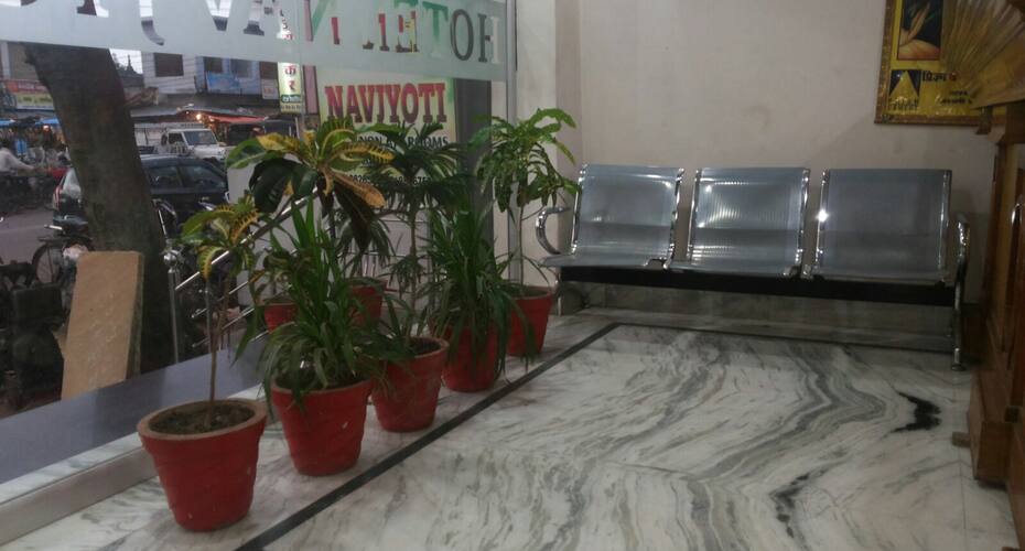 Hotel Nav Jyoti, Khajuraho 5
